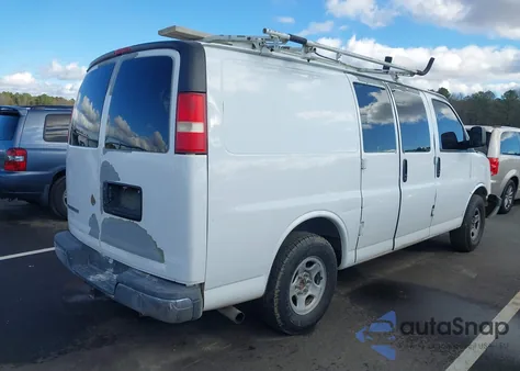 2008 Chevrolet Express Work Van z USA, uszkodzony, nr VIN 1GCFG15X181192763